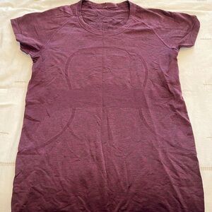 Lululemon swiftly tech athletic top